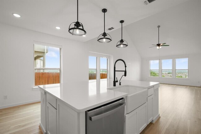Building Photo - 8009 Copper Prairie Bend