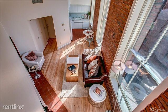 Building Photo - 1 br, 1 bath Condo - 606 Post Ave