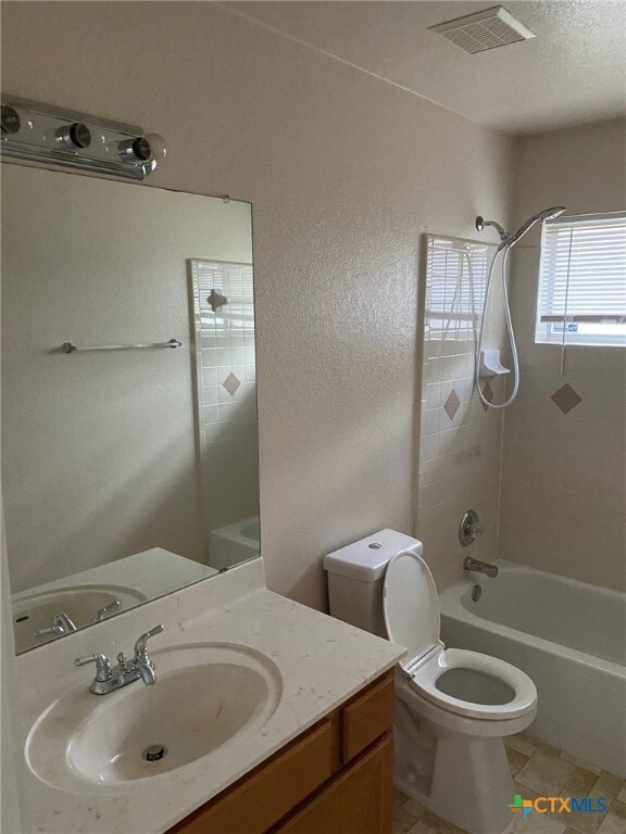 Building Photo - 211 Sims Ridge Dr