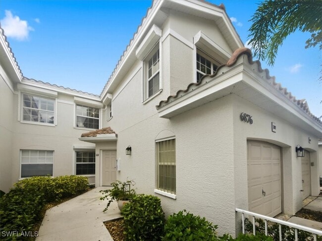 Building Photo - 6876 Redbay Park Rd