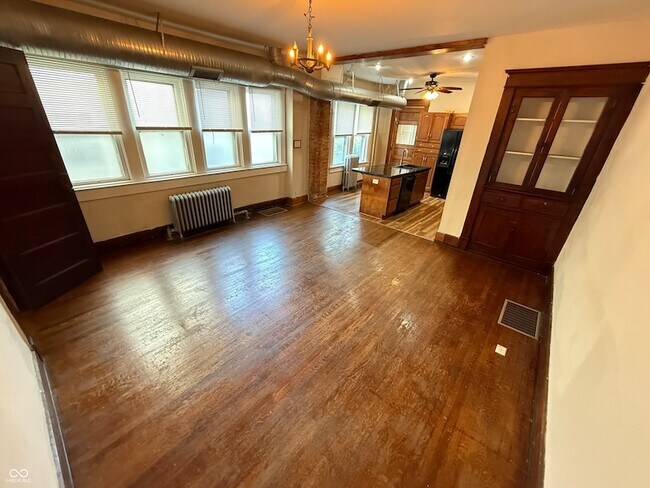 Building Photo - 2111 N Pennsylvania St