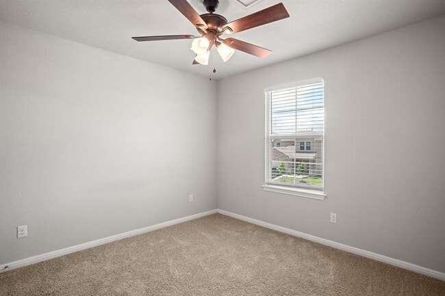 Building Photo - 217 Tributary Way