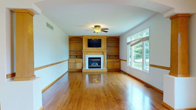 Building Photo - 2917 Bayberry Rd