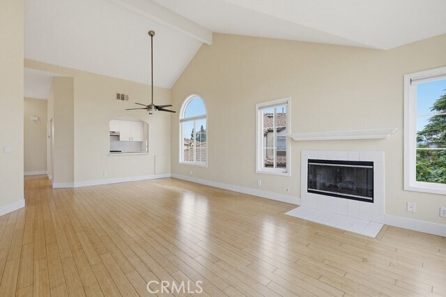 Building Photo - 41 Via Athena