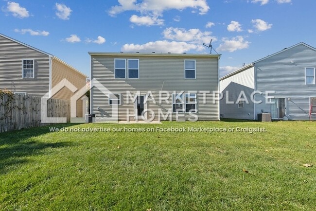 Building Photo - 10760 August Dr