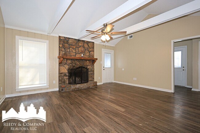 Building Photo - 2692 Dromedary Dr
