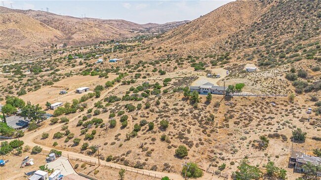 Building Photo - 33110 Hillside Dr