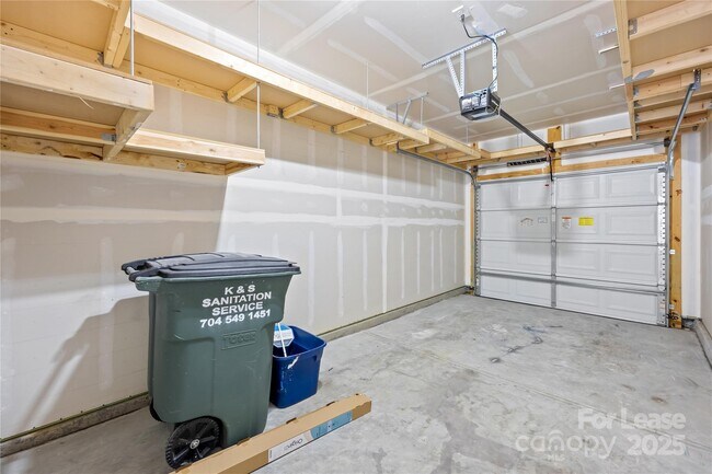 Building Photo - 15235 Wrights Crossing Dr