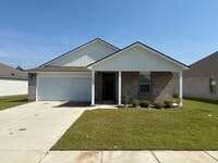 Building Photo - 35487 Grovemont Dr
