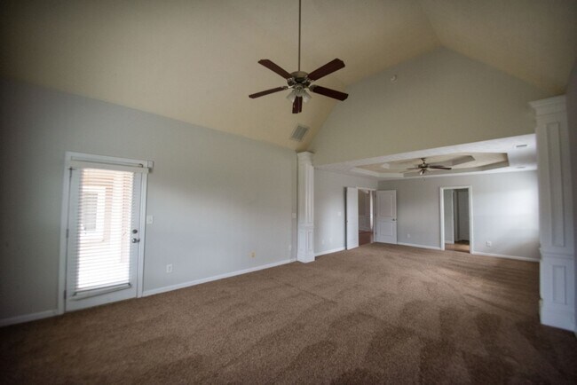 Building Photo - Fantastic Home Available for Rent Today!