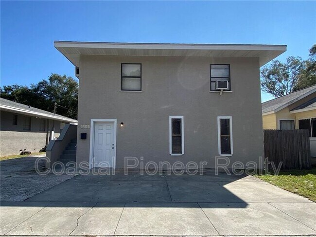 Primary Photo - 2210 10th St S