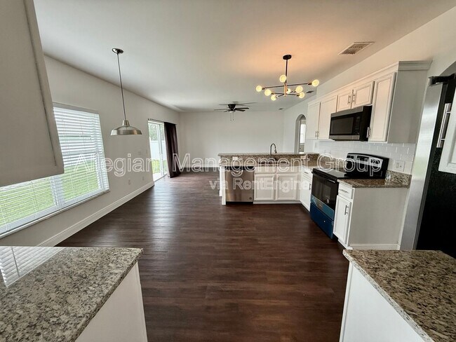 Building Photo - 608 Bluebill Ct