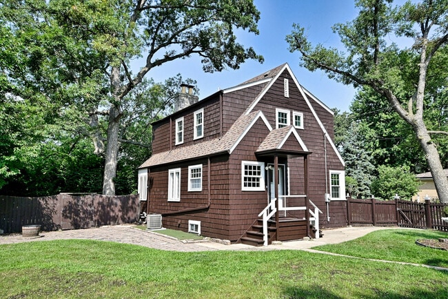 Building Photo - 2147 N 78th Ave
