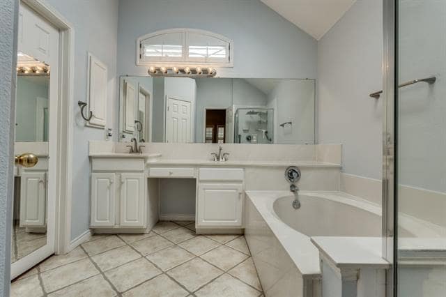 Building Photo - 4316 Sahara Ln