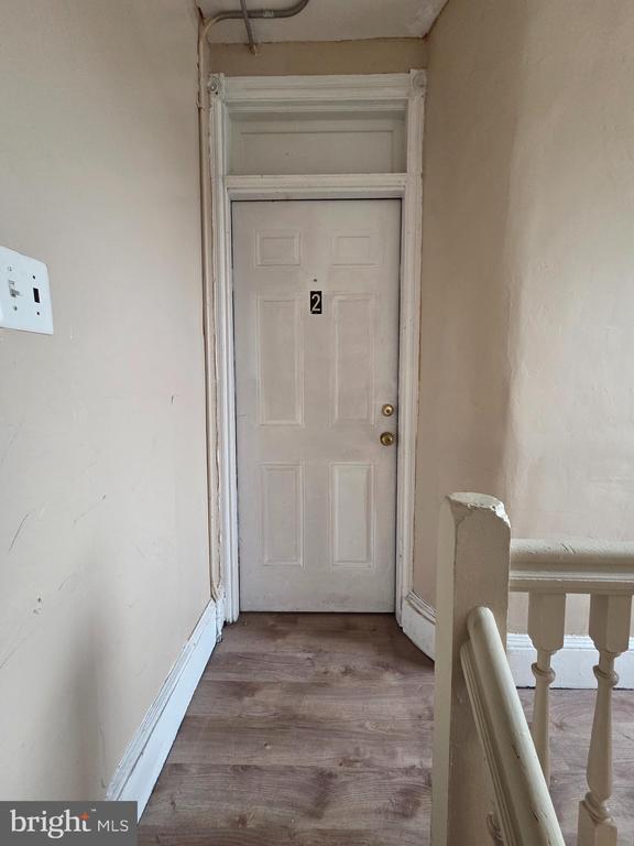 Building Photo - 317 E Broad St