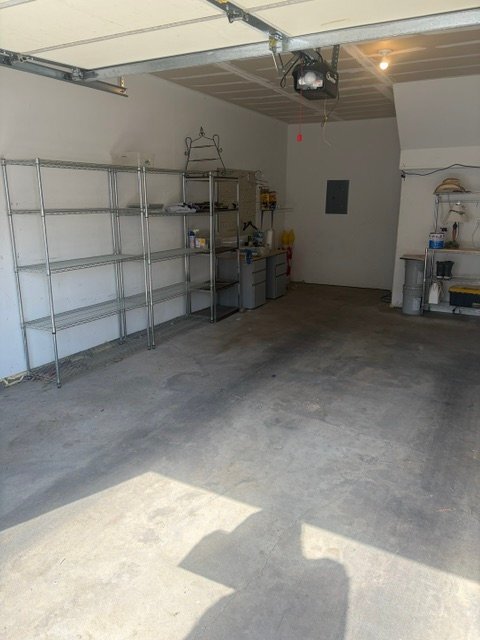 Building Photo - 3600 Ponderosa Ct