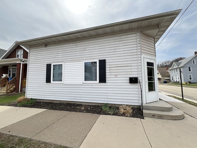 Building Photo - 2795 Jackson St