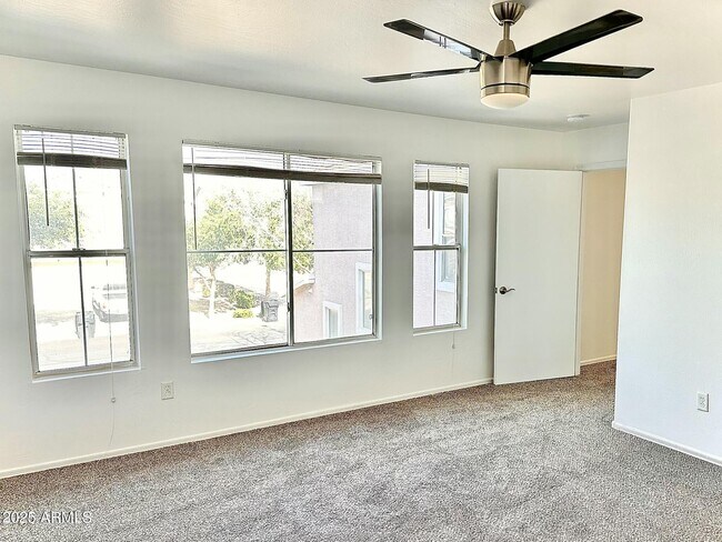 Building Photo - 1210 S 121st Dr