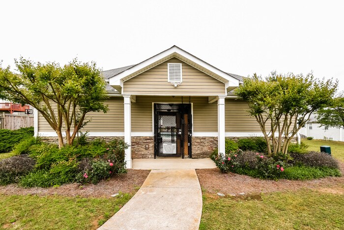 Building Photo - 39 Lenore Ct