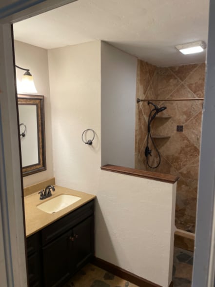 Building Photo - 101 E Haddock St