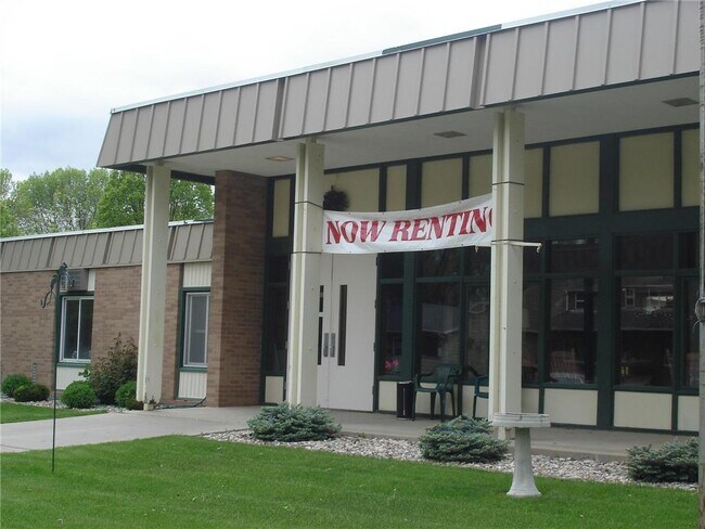 Building Photo - 200 S 4th St