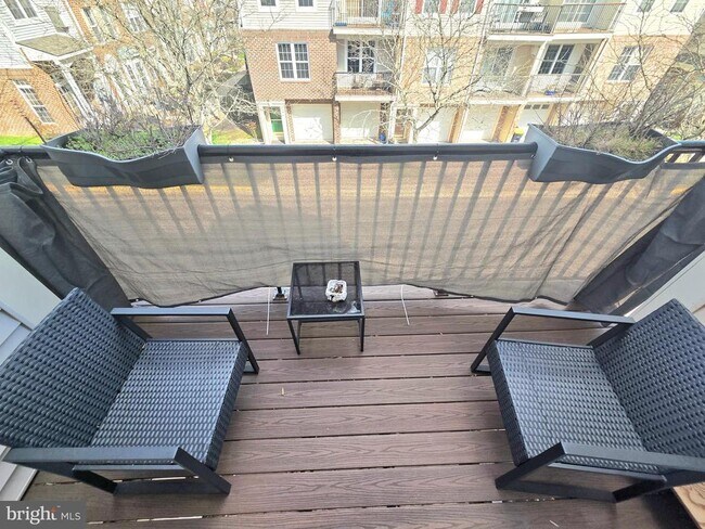 Building Photo - 1604 Post Oak Dr