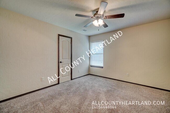 Building Photo - 232 SW 169th St