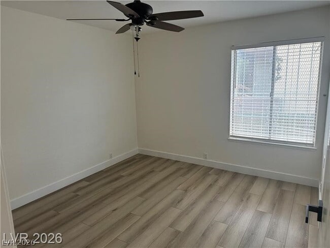 Building Photo - 119 E Van Wagenen St