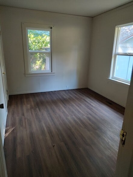 Smaller East Bedroom - 1642 NE 3rd Ave