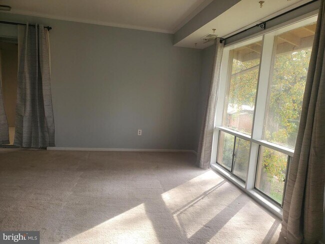 Building Photo - 7336 Lee Hwy