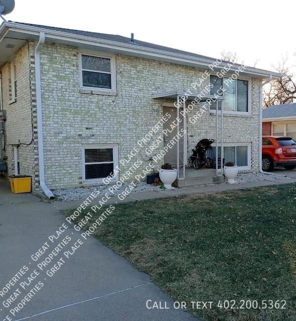 Building Photo - 3101 Orchard-2