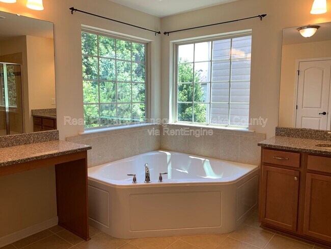 Building Photo - 308 Bay Willow Ct