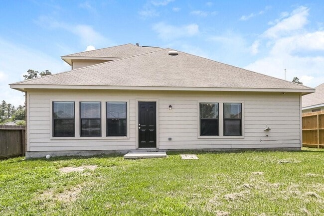 Building Photo - 18446 Sunrise Pines Dr