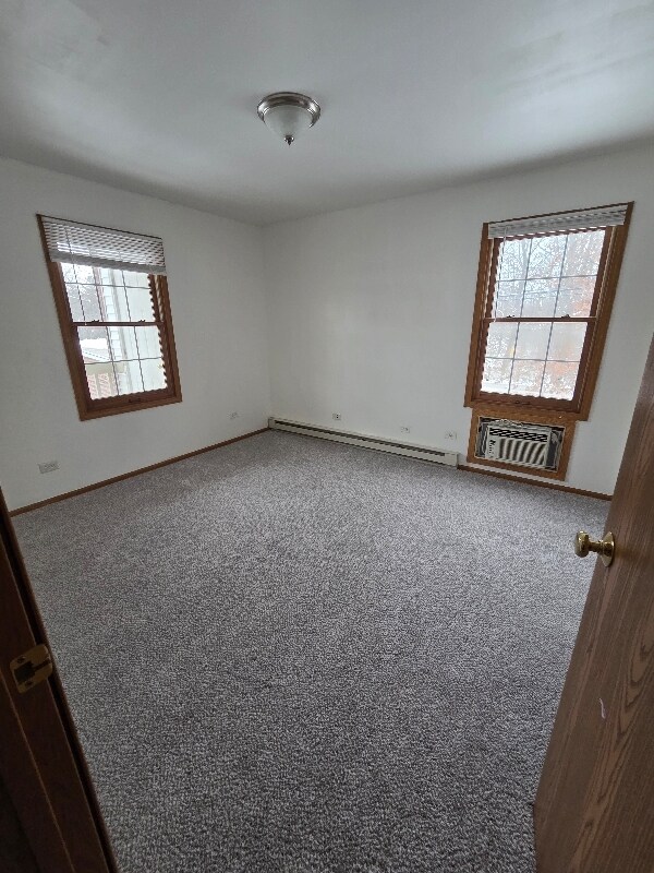 Building Photo - 531 Leah Ln