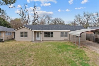 Building Photo - 1117 Patricia Dr