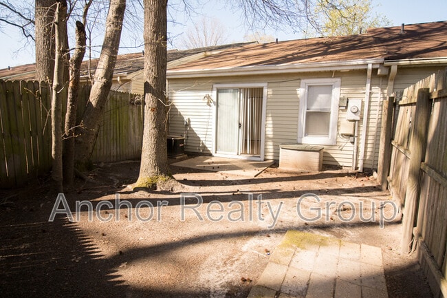 Building Photo - 5215 Condor St