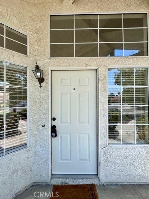 Building Photo - 39709 Garin Dr
