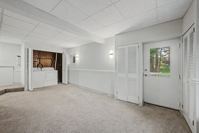 Building Photo - 36 Harmony Hill