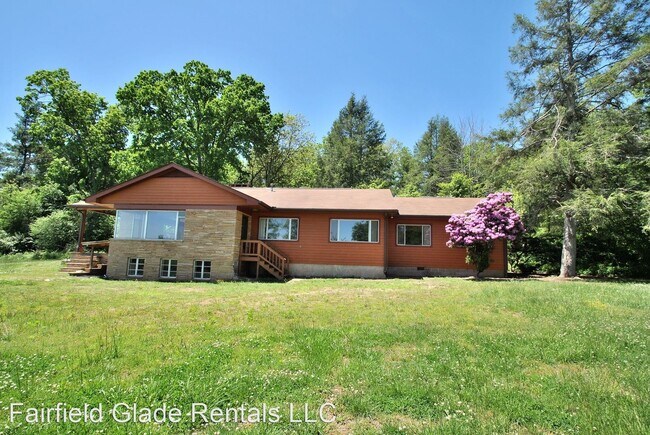 Primary Photo - 5 br, 2 bath House - 380 Dorton Rd