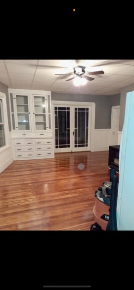 Primary Photo - 120 Eugenia St