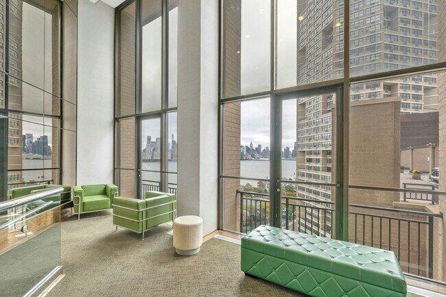 Building Photo - 7004 JFK Blvd E