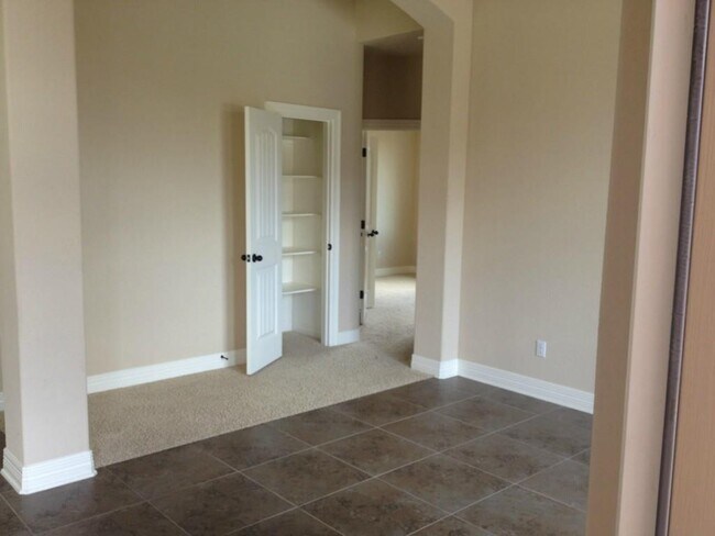 Building Photo - 7813 Oteka Cove
