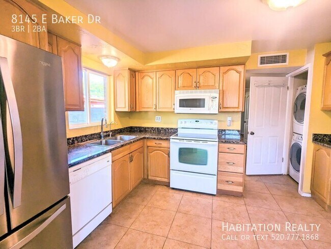 Building Photo - 8145 E Baker Dr