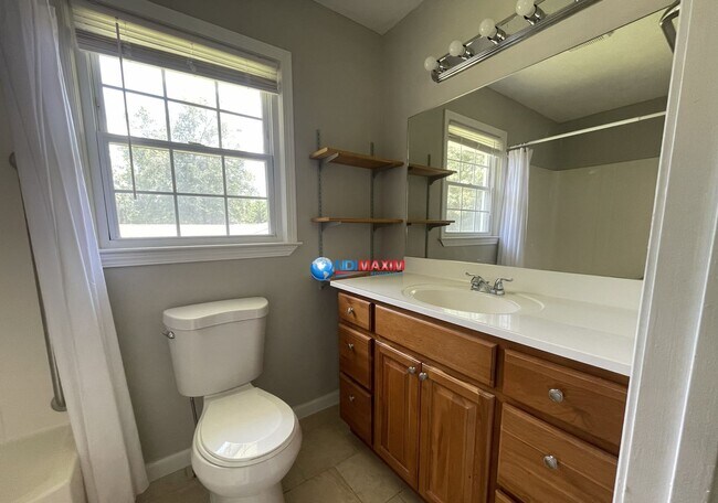 Building Photo - Spacious 4-bedroom ranch in MOUNTAIN VIEW cluster in Lawrenceville