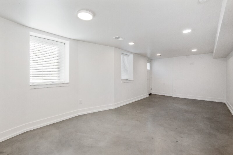 Building Photo - 3903 N Bryant St