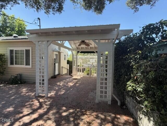 Building Photo - 3040 Orange Ave