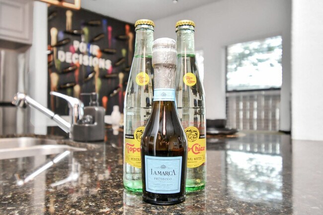 Building Photo - 2905 Baer St