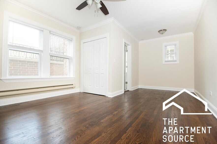 Building Photo - 2129 N Dayton St