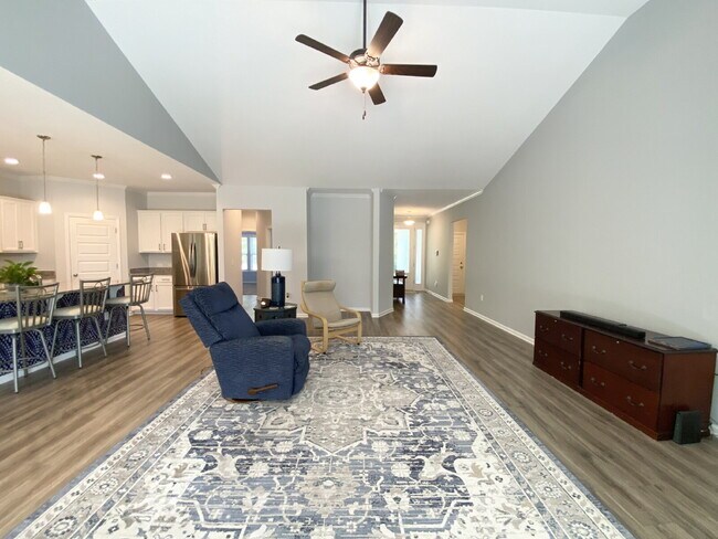Building Photo - Welcome to Lake Life! Four Bedroom, Single...