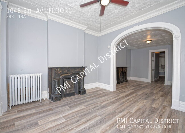 Primary Photo - 1048 5th Ave